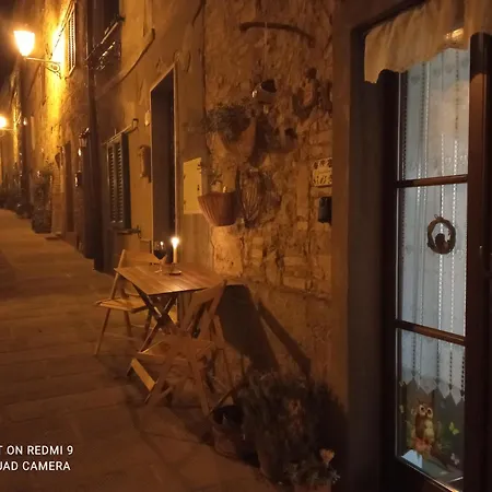 Le Rose E I Violini Canneto